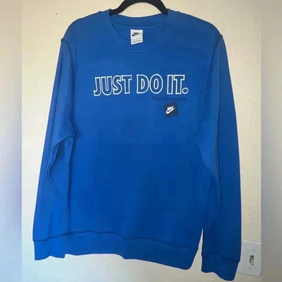 NWOT Nike Just Do It Bright Cobalt Blue Unisex Fleece Crew Neck Sweatshirt. - Picture 2 of 6